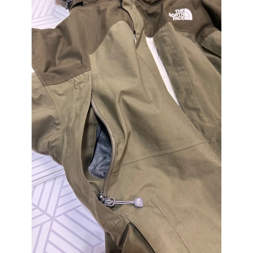 The North Face excellent see